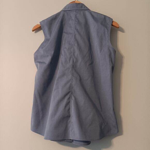 Brooks Brothers Blue Fitted Sleeveless Cotton Button-Up Blouse 8 - Picture 2 of 5